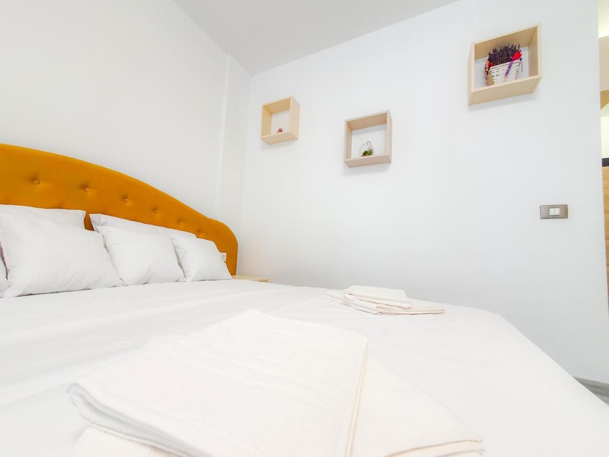 Cristalex Studio Aparthotel Pool & Spa Mamaia Nord Navodari Ngoại thất bức ảnh
