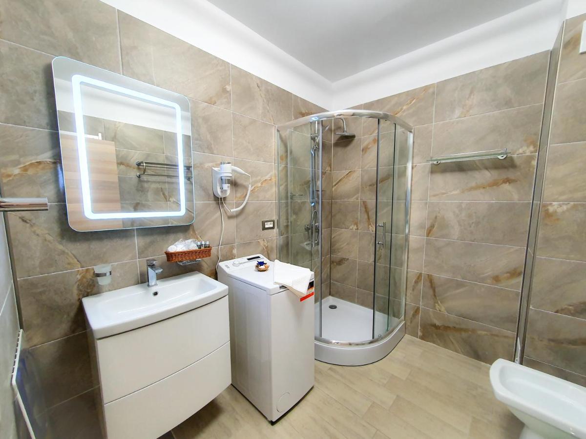 Cristalex Studio Aparthotel Pool & Spa Mamaia Nord Navodari Ngoại thất bức ảnh
