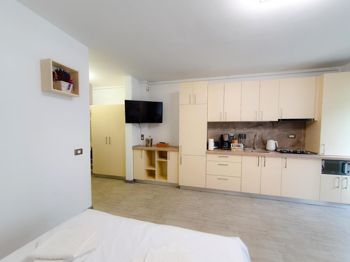 Cristalex Studio Aparthotel Pool & Spa Mamaia Nord Navodari Ngoại thất bức ảnh