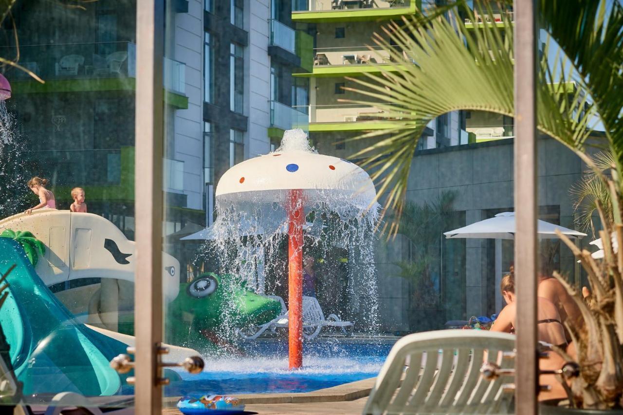 Cristalex Studio Aparthotel Pool & Spa Mamaia Nord Navodari Ngoại thất bức ảnh